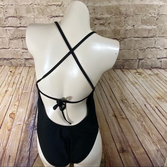 Xhilaration black one price bathing suit size M - Picture 2 of 8